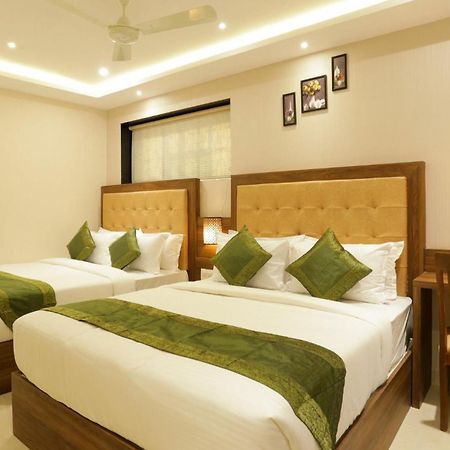 Hotel Amber Palace Dehradun Zewnętrze zdjęcie